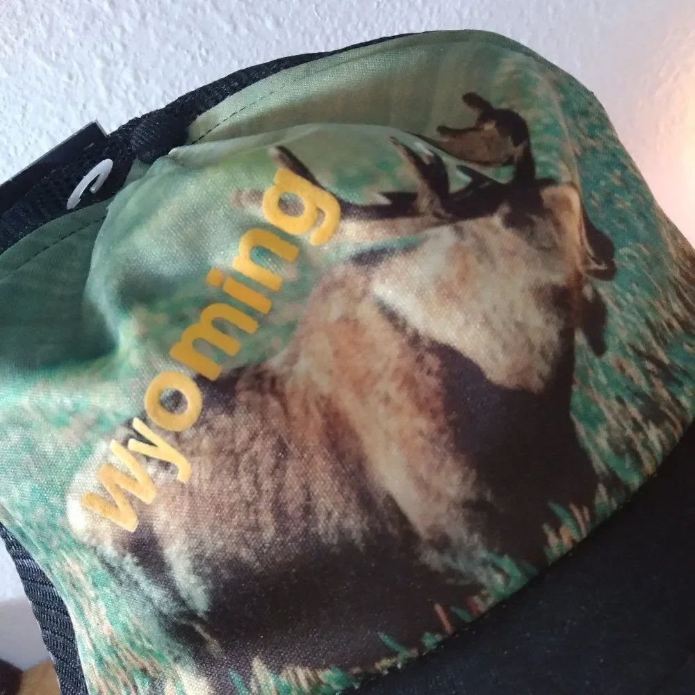 NWT Vintage Wyoming Moose Photo Snap Back Trucker Hat
